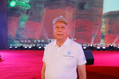 f19debe39d0e4d499ba7ab4104345c19~tplv-tt-origin-web_gif_副本.jpg