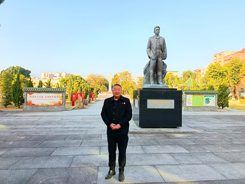2025年1月3日 广东省河源市源城区公园路中山广场西侧_副本.jpg
