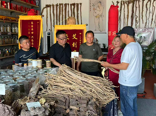 微信图片_20250624210514_副本.jpg