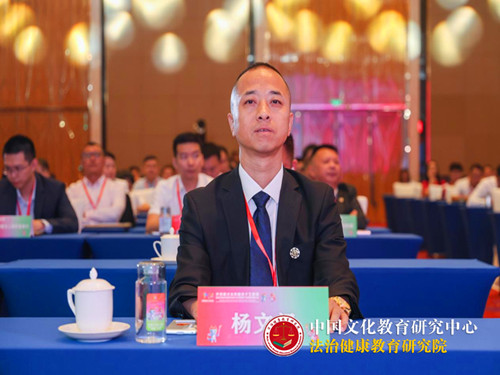 164998cad8bbd353b998a0e0ba13b500_副本.jpg