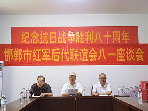 ceb8b3fda2e74d4da4024fc0f0438865~tplv-tt-origin-web_gif.jpg