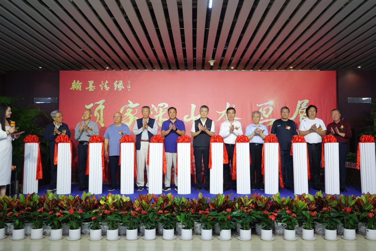 笔墨绘山河·文脉续情缘 ——顾家深山水画展在辽宁沈阳隆重启幕 笔墨绘山河·文脉续情缘 ——顾家深山水画展在辽宁沈阳隆重启幕