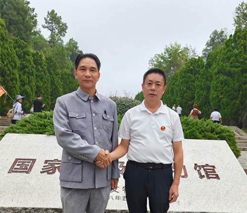 a8a704617b9a4190bb49f3a824fe0c87~tplv-tt-origin-web_gif_副本.jpg
