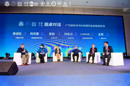 1765635933990923.jpg v2-7c27e9df1463bc9c600de5565e6c0ea5_1440w.jpg