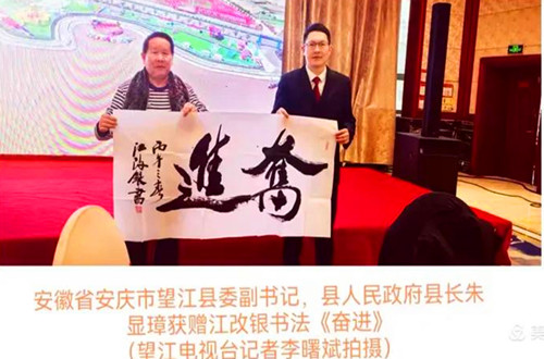 I2ZmZmZmZg_750_0_0_0_q80 (3)(1).jpg